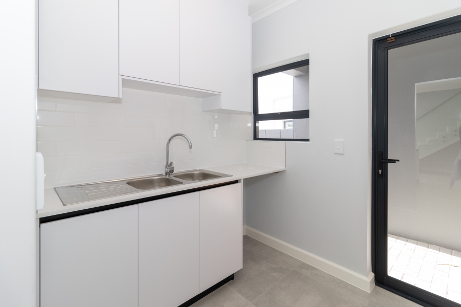 3 Bedroom Property for Sale in Sandown Western Cape
